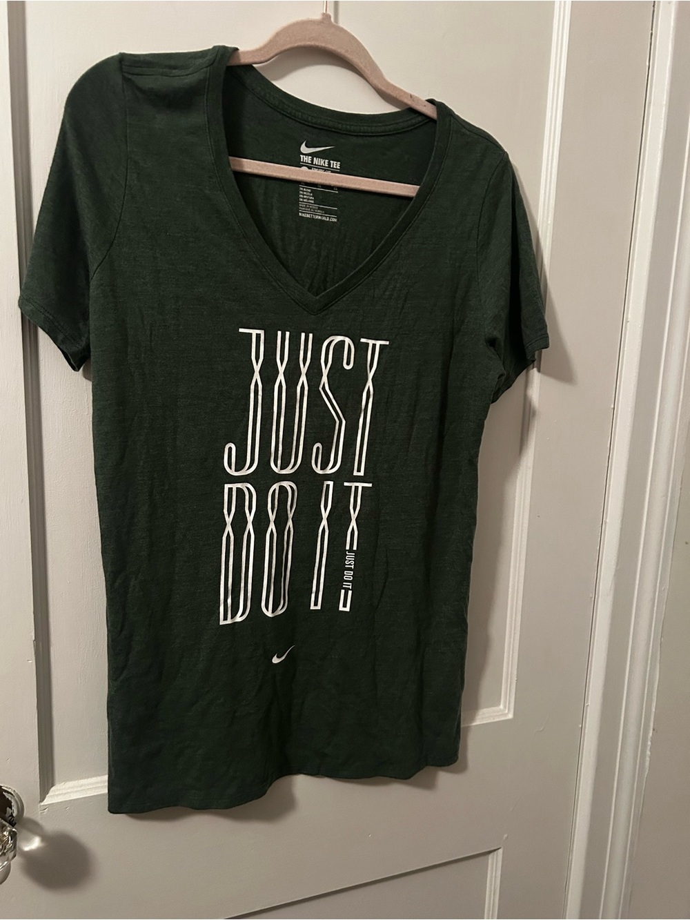 Nike Women's Forest Green V‑Neck 'Just Do It' Tee